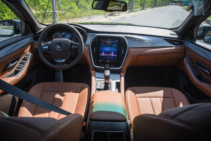 Những lựa chọn ôtô tầm giá 1,3 tỷ đồng, đủ loại từ sedan tới bán tải - 2