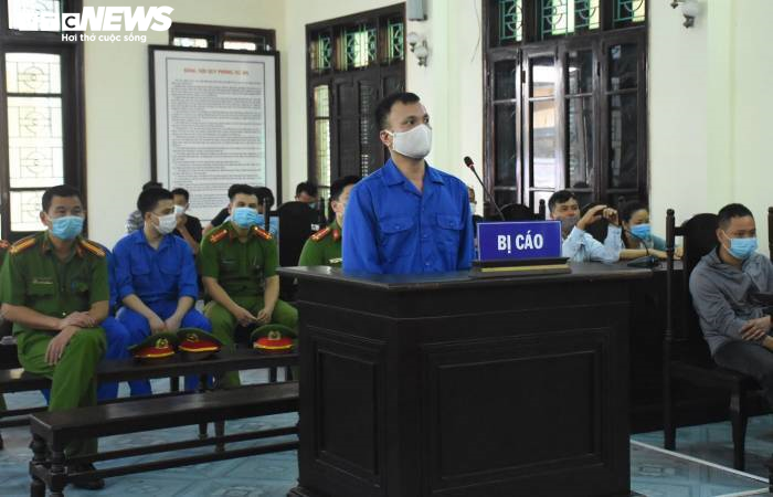 Ném vỡ kính xe khách, giang hồ Cường 'Dụ' và đàn em lĩnh án 30 tháng tù - 1