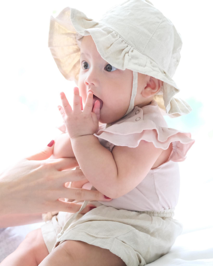 Kim Lý: Con gái bướng bỉnh giống hệt mẹ - 1