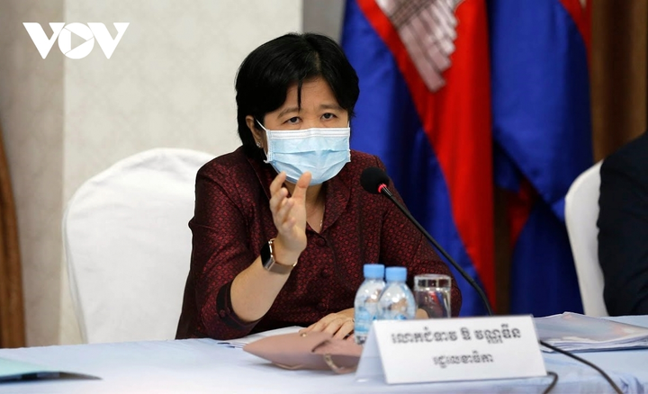 Bộ Y tế Campuchia nêu nguyên nhân chính khiến dịch COVID-19 ngày càng phức tạp - 1