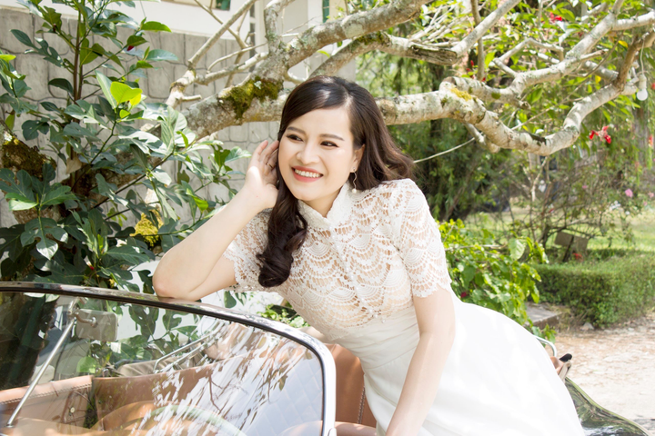 Á hậu Nguyễn Thị Mai Phượng: Tự tin lớn nhất của phụ nữ là bản lĩnh - 2