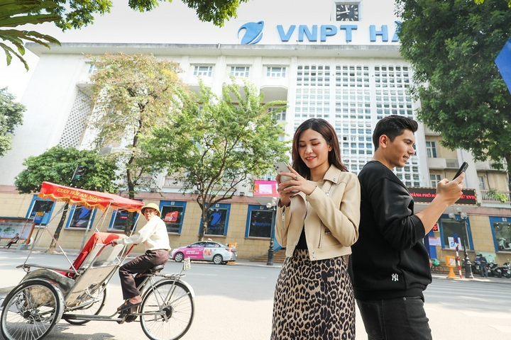 VinaPhone tri ân khách hàng với hàng trăm siêu phẩm Apple - 2