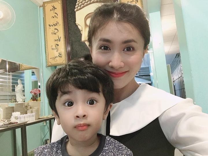 2 mỹ nhân Việt lấy chồng Ấn Độ, con sinh ra có nét lai xuất sắc chẳng ai ngờ - 3