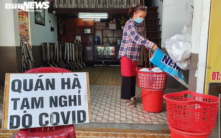 Ảnh: Nhiều hàng quán Đà Nẵng đóng cửa không kinh doanh - 3