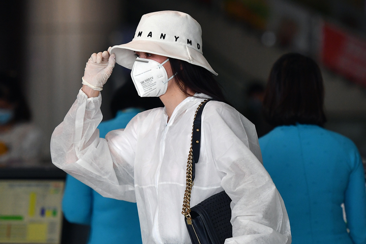 COVID-19 trở lại, khách bay có được hoàn tiền vé? - 2