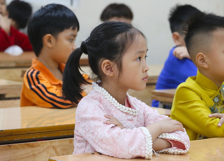 Địa phương đầu tiên cho học sinh nghỉ hè sớm để tránh COVID-19 - 1