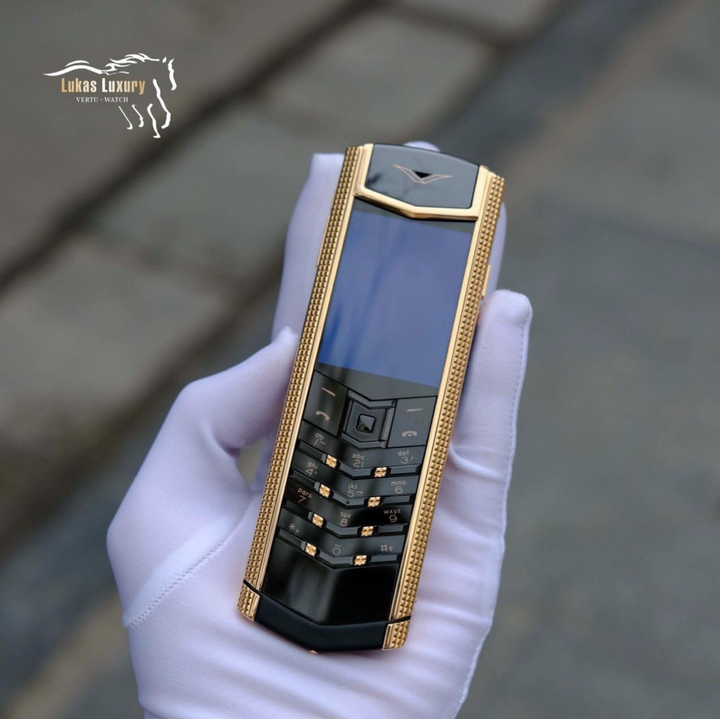 Lukas Luxury: Địa chỉ mua điện thoại uy tín, đẳng cấp giới thượng lưu - 3