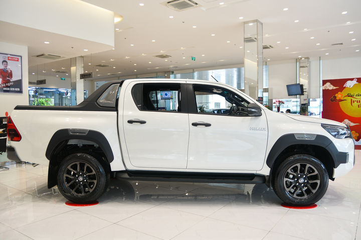 Ford Ranger tiếp tục dẫn đầu phân khúc xe bán tải tháng 3 ảnh 3 Vì sao Ford Ranger vẫn là 'ông trùm' xe bán tải? - 3