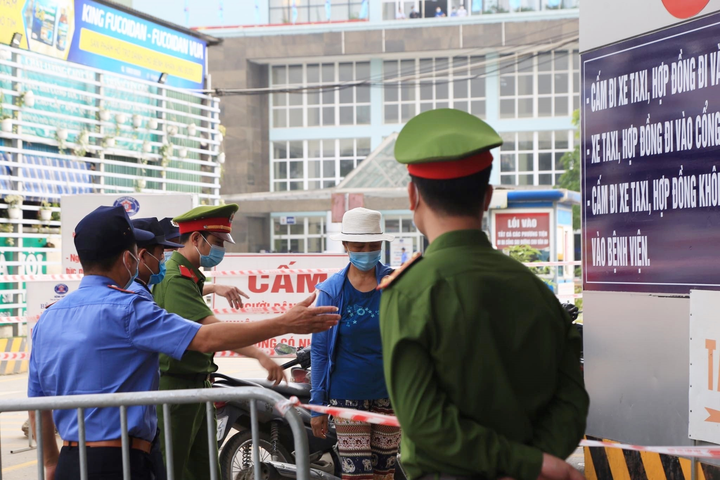 Bệnh viện K phong toả tạm thời, bệnh nhân sẽ được thăm khám, điều trị thế nào? - 1