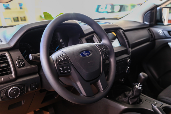 Ford Ranger tiếp tục dẫn đầu phân khúc xe bán tải tháng 3 ảnh 5 Vì sao Ford Ranger vẫn là 'ông trùm' xe bán tải? - 5