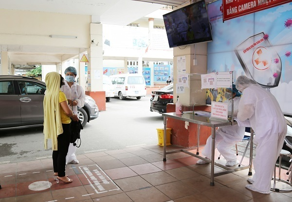 Hà Nội phát hiện thêm 3 ca dương tính SARS-CoV-2 mới - 1