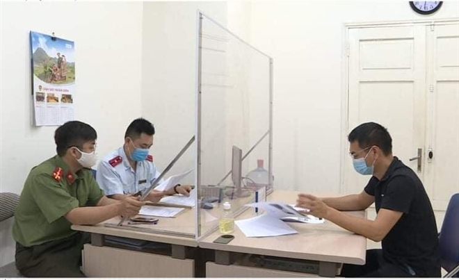 Tung tin phong tỏa Hà Nội, chủ kênh 'Hà Nội Phố' bị phạt hơn 12 triệu đồng - 1