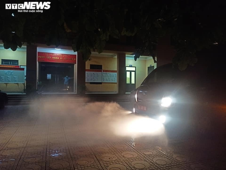 Số ca COVID-19 tăng kỷ lục, Bắc Ninh vận hành 2 bệnh viện dã chiến - 2