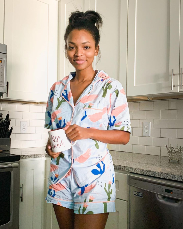 Ngắm mặt mộc của Hoa hậu Khánh Vân và các mỹ nhân Miss Universe - 14