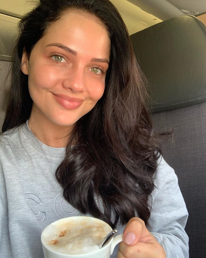 Ngắm mặt mộc của Hoa hậu Khánh Vân và các mỹ nhân Miss Universe - 10