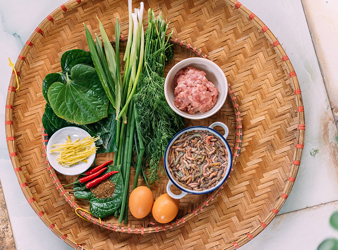 Xôi bọc rươi chiên: Giá rẻ bèo nhưng là thứ đặc sản rất quý của Hải Phòng - 4