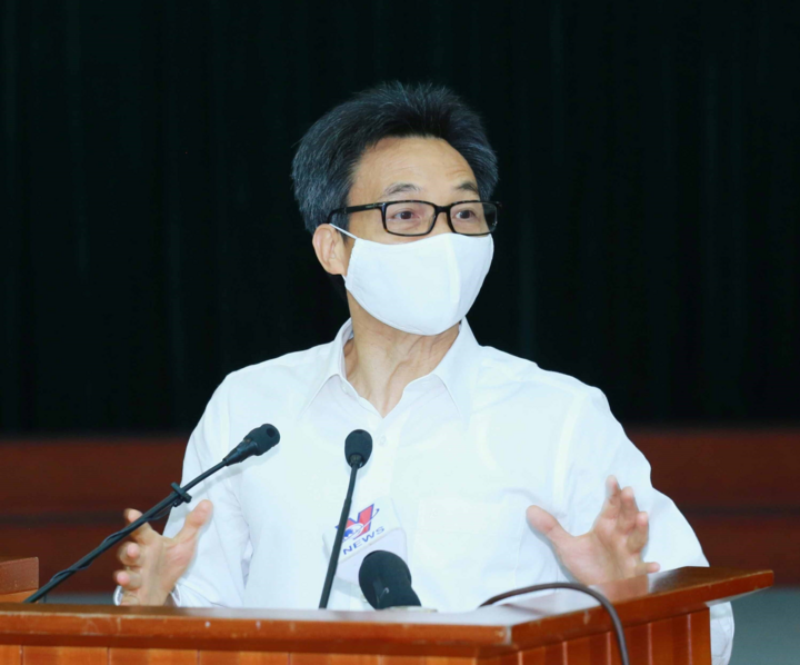 Phó Thủ tướng Vũ Đức Đam: Chưa cần thiết thực hiện giãn cách xã hội - 1