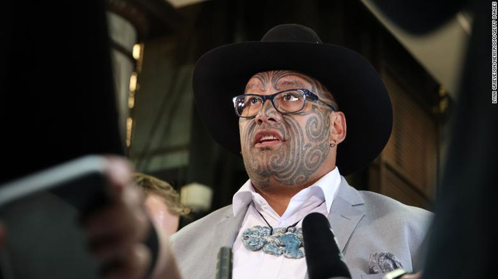 Nhảy múa giữa cuộc họp, quan chức gốc thổ dân bị đuổi khỏi quốc hội New Zealand - 2