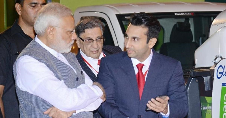 Vaccine COVID-19: Nơi thừa mứa, nơi một liều cũng không - 1