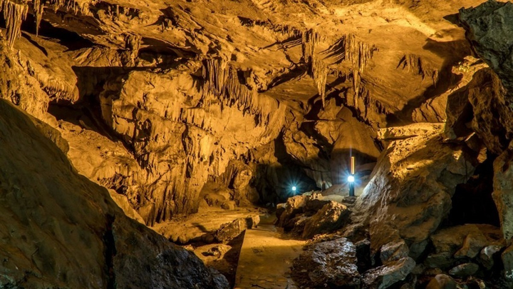 ‘Động Thiên Đường thu nhỏ’ - Tuyệt tác thiên nhiên ít người biết ở Cao Bằng - 6