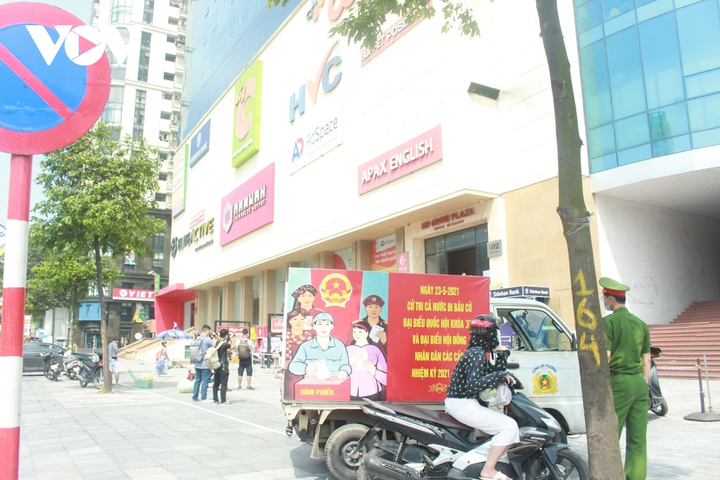 Phong tỏa 2 chung cư có 2 ca mắc COVID-19 là F1 của Giám đốc Hacinco - 8