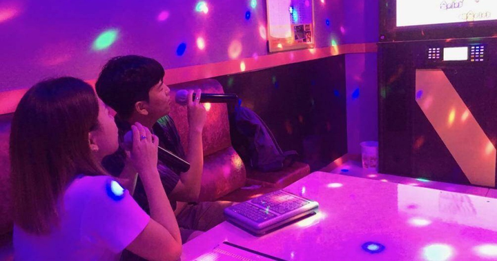 TP.HCM xử lý trách nhiệm người đứng đầu nếu hàng quán mở lén lút - 1