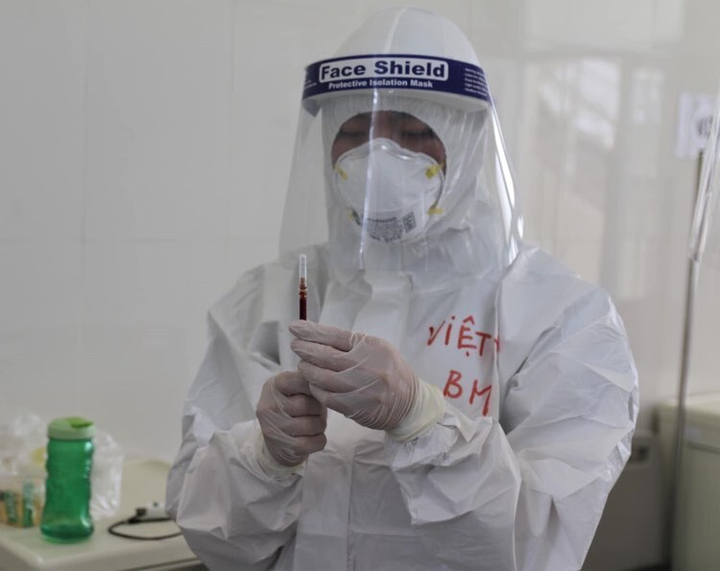 Hà Nội ghi nhận 3 trường hợp dương tính với SARS-CoV-2 liên quan Bệnh viện K - 1