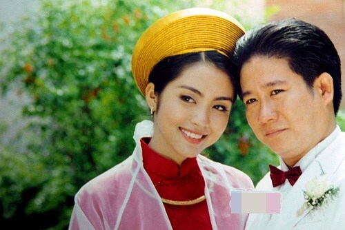 Nhan sắc Tăng Thanh Hà tuổi 18 gây 'bão mạng'