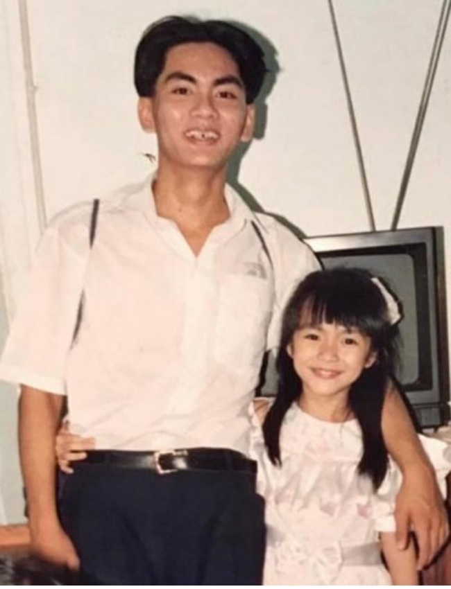 Nhan sắc Tăng Thanh Hà tuổi 18 gây 'bão mạng'