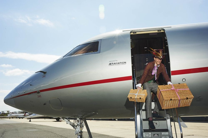 Giới siêu giàu đang vung tiền thế nào trong đại dịch? - 2