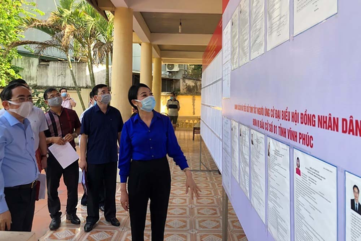 Đường đi của lá phiếu từ khu cách ly dịch COVID-19 đến nơi bầu cử - 4