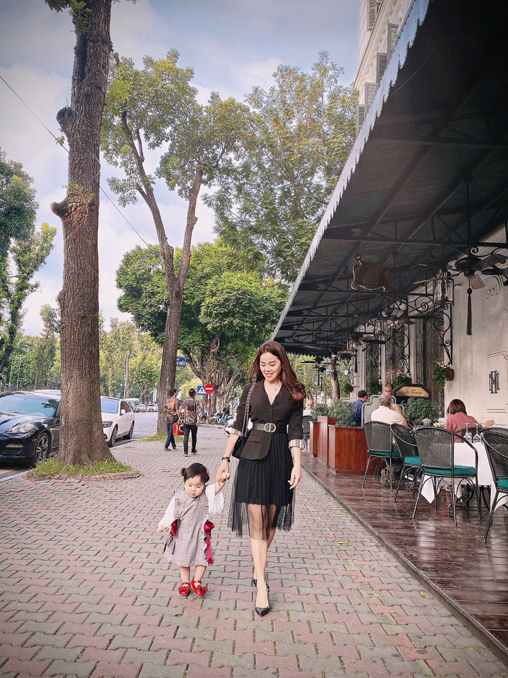 Cô chủ Bùi Phương Anh chia sẻ cách lựa chọn trang phục cá tính cho mùa hè - 4