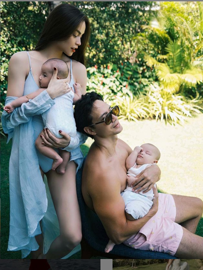 Loạt ảnh 'đốn tim' của cặp song sinh nhà Hồ Ngọc Hà - Kim Lý - 16