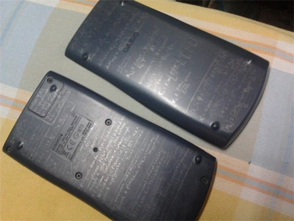 'Bắt quả tang' các kiểu quay cóp có 1-0-2 của học trò, chỉ nhìn đã thấy nhức mắt - 7