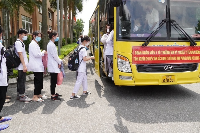 Hải Dương hỗ trợ Bắc Giang, Bắc Ninh 4 tỷ đồng chống dịch COVID-19 - 1