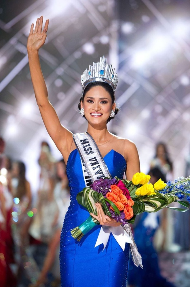 hoa hậu hoàn vũ Pia Wurtzbach ảnh 1 Thắc mắc lượng bình chọn của Khánh Vân, Hoa hậu Hoàn vũ 2015 bị dân mạng 'mắng' - 1