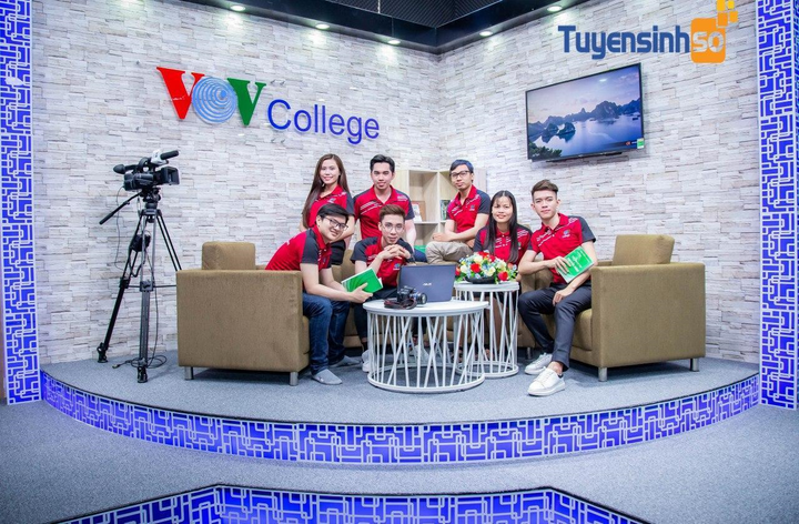 Cao đẳng Phát thanh - Truyền hình II tuyển sinh 400 chỉ tiêu năm 2021 - 2