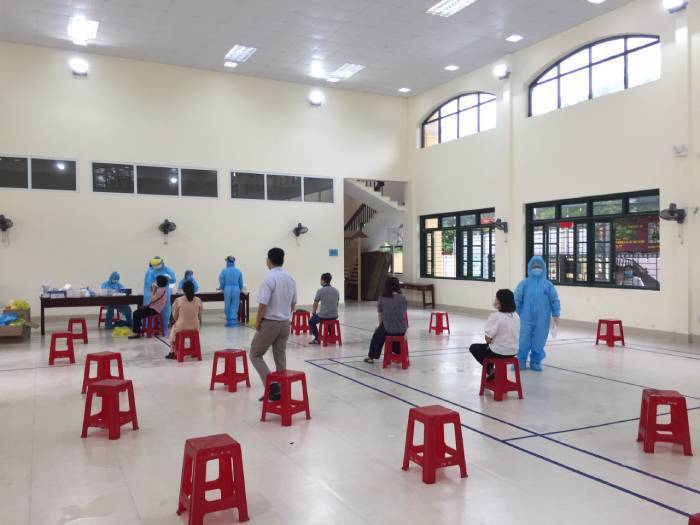 Ảnh: Nữ giáo viên nhiễm SARS-CoV-2, Hải Phòng phong toả hàng loạt nơi liên quan - 8