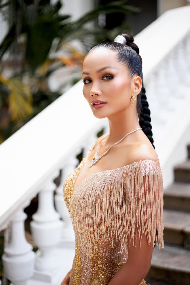 Bị anti-fan đặt điều 'mắng mỏ', Hoa hậu H’Hen Niê bức xúc lên tiếng - 1