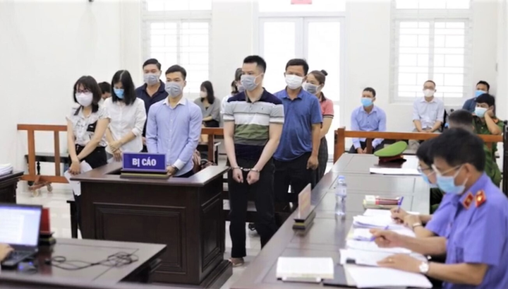 Vụ trốn đi Hàn Quốc theo chuyên cơ chở Chủ tịch Quốc hội: Chủ mưu lĩnh 5 năm tù - 1