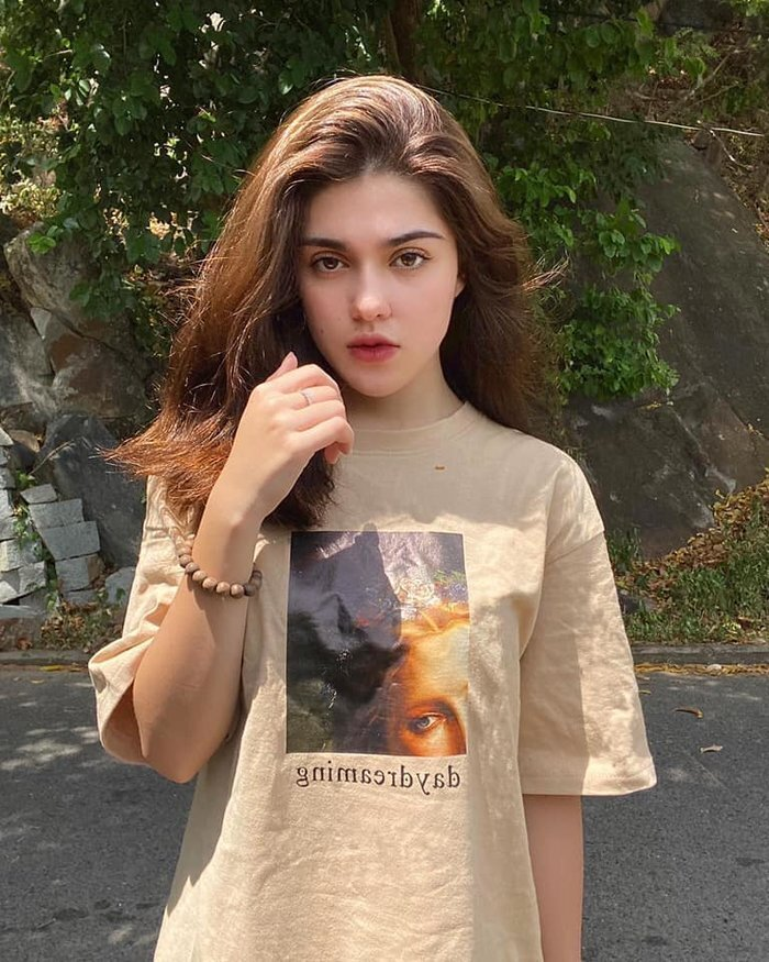 3 ‘nàng thơ’ lai Việt - Pháp ‘hớp hồn’ dân mạng bởi nét đẹp rất riêng - 2