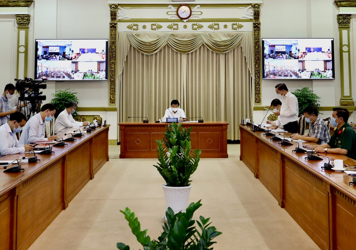 Kết quả xét nghiệm hơn 1.800 người tiếp xúc 3 mẹ con mắc COVID-19 ở quận 3 - 1