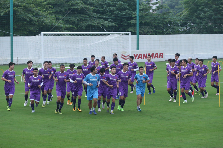 Ai làm lộ bí mật của HLV Park Hang Seo? - 1