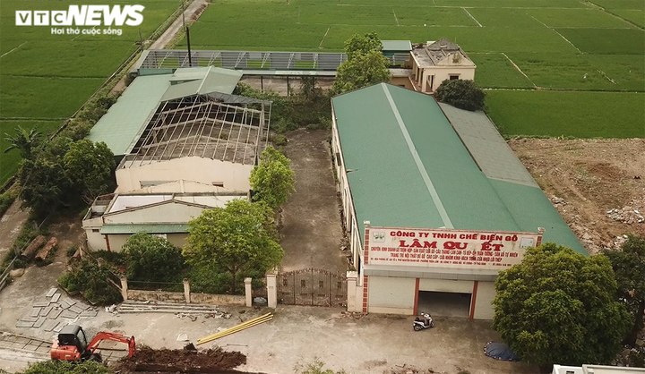 Khởi tố Đường ‘Nhuệ’ và Tiến 'Trắng' tội xâm phạm chỗ ở công dân - 2