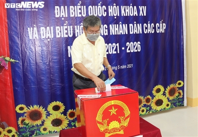 Làm thế nào để khắc phục tình trạng một người đi bỏ phiếu bầu thay cho cả nhà? - 1