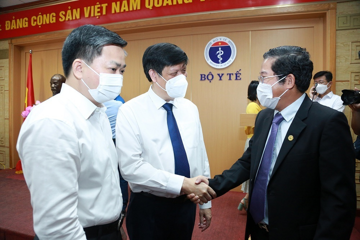 Sovico Group và HDBank ủng hộ 60 tỷ đồng chương trình vaccine phòng COVID-19 - 5