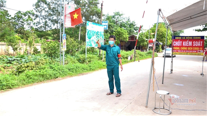 Nông dân Bắc Giang lập vành đai bảo vệ vùng vải thiều nghìn tỷ giữa mùa COVID-19 - 4