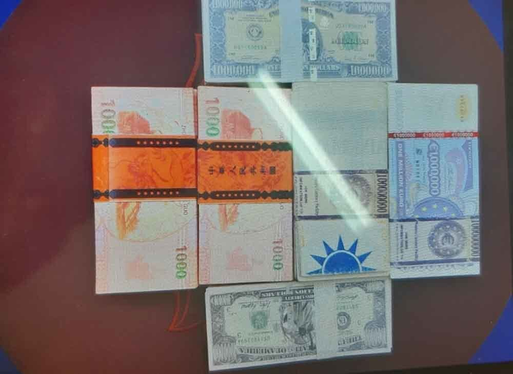 Giả danh cán bộ Nhà nước đi khai thác kho báu để lừa đảo, chiếm đoạt tài sản - 3