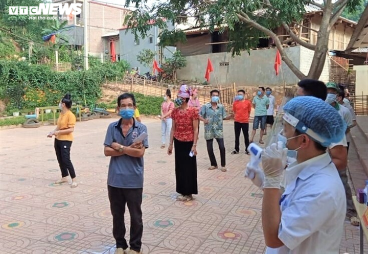 Trực tiếp: Gần 70 triệu cử tri cả nước đi bỏ phiếu bầu ĐBQH và HĐND các cấp - 44