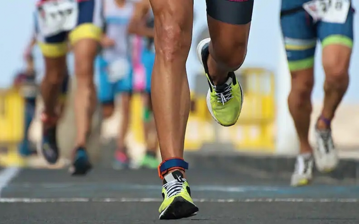 Tai nạn thảm khốc 16 người chết trong giải chạy ở Trung Quốc - 1